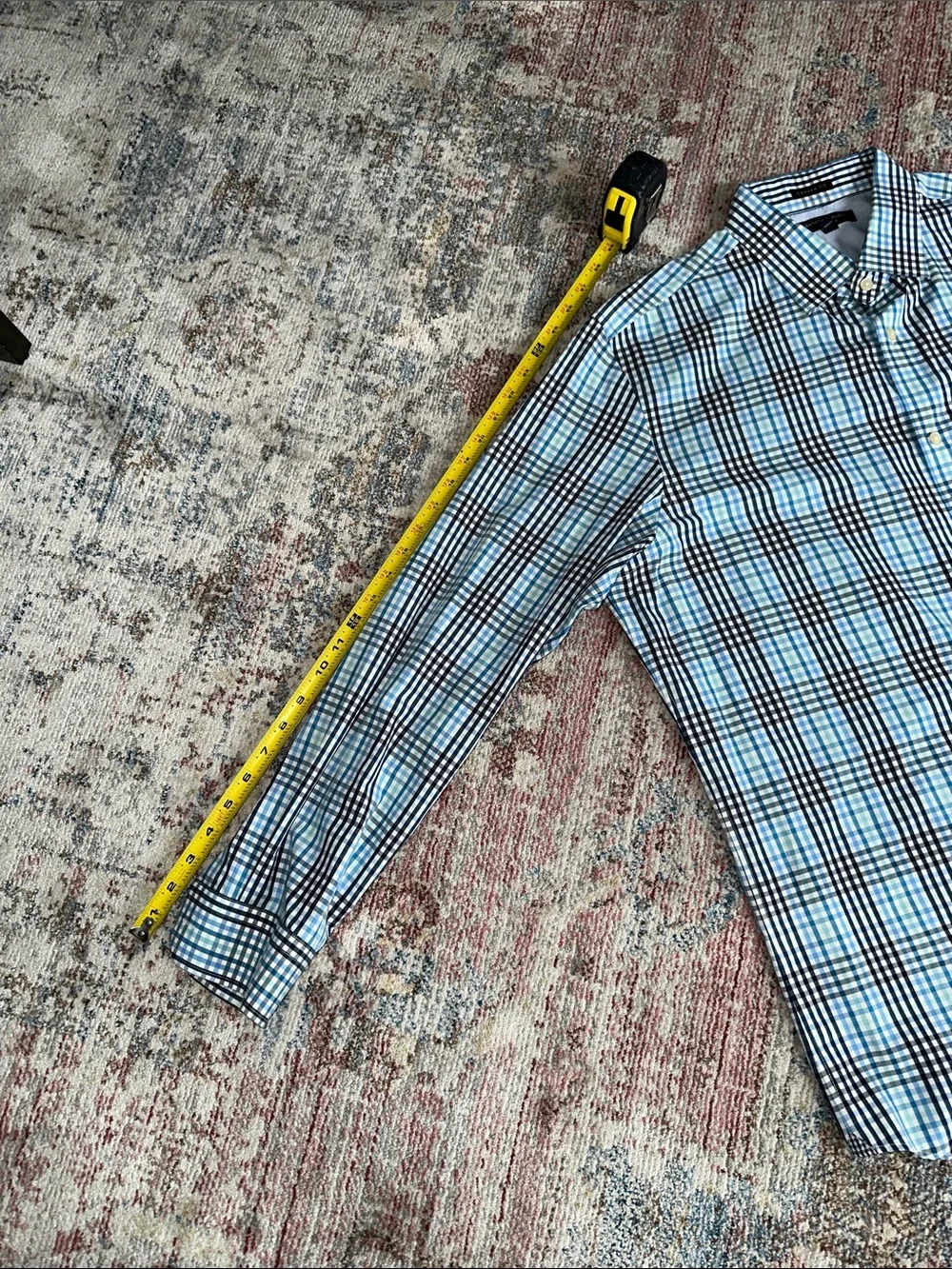 Banana Republic Camden Fit Blue and Black Plaid Button-Down Shirt XL